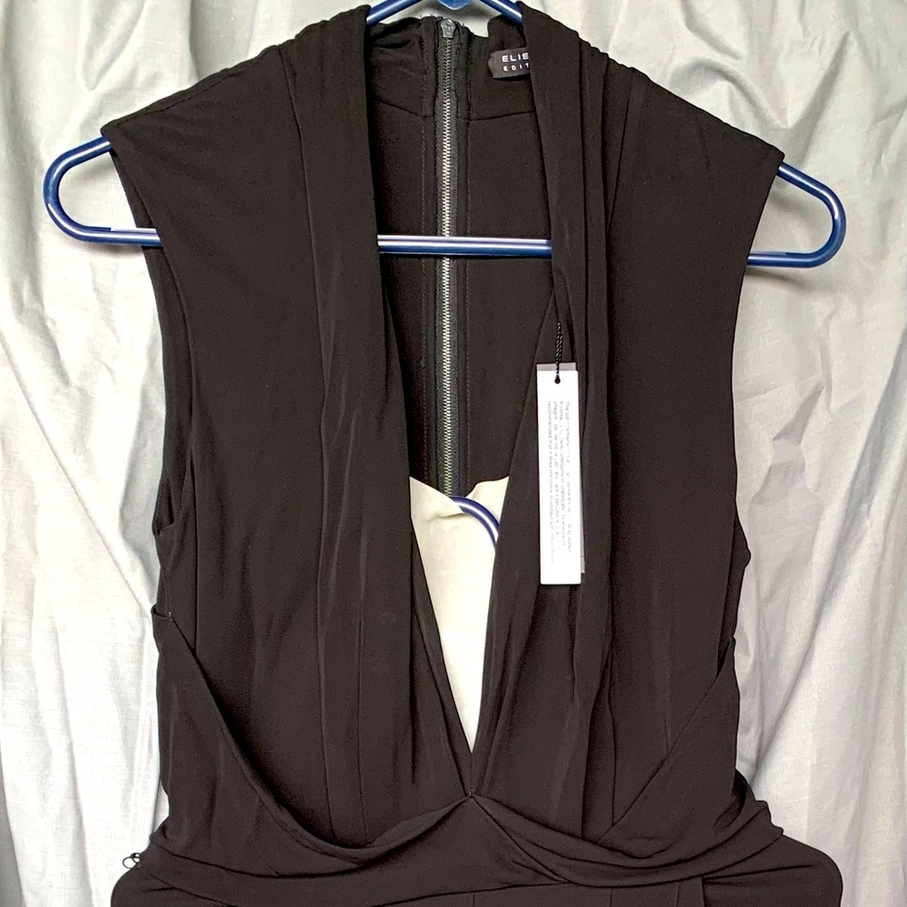 Elie Tahari/romper/size 4/black